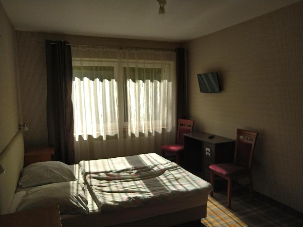 Dworek Lesny Kudowa-Zdrój Exterior foto